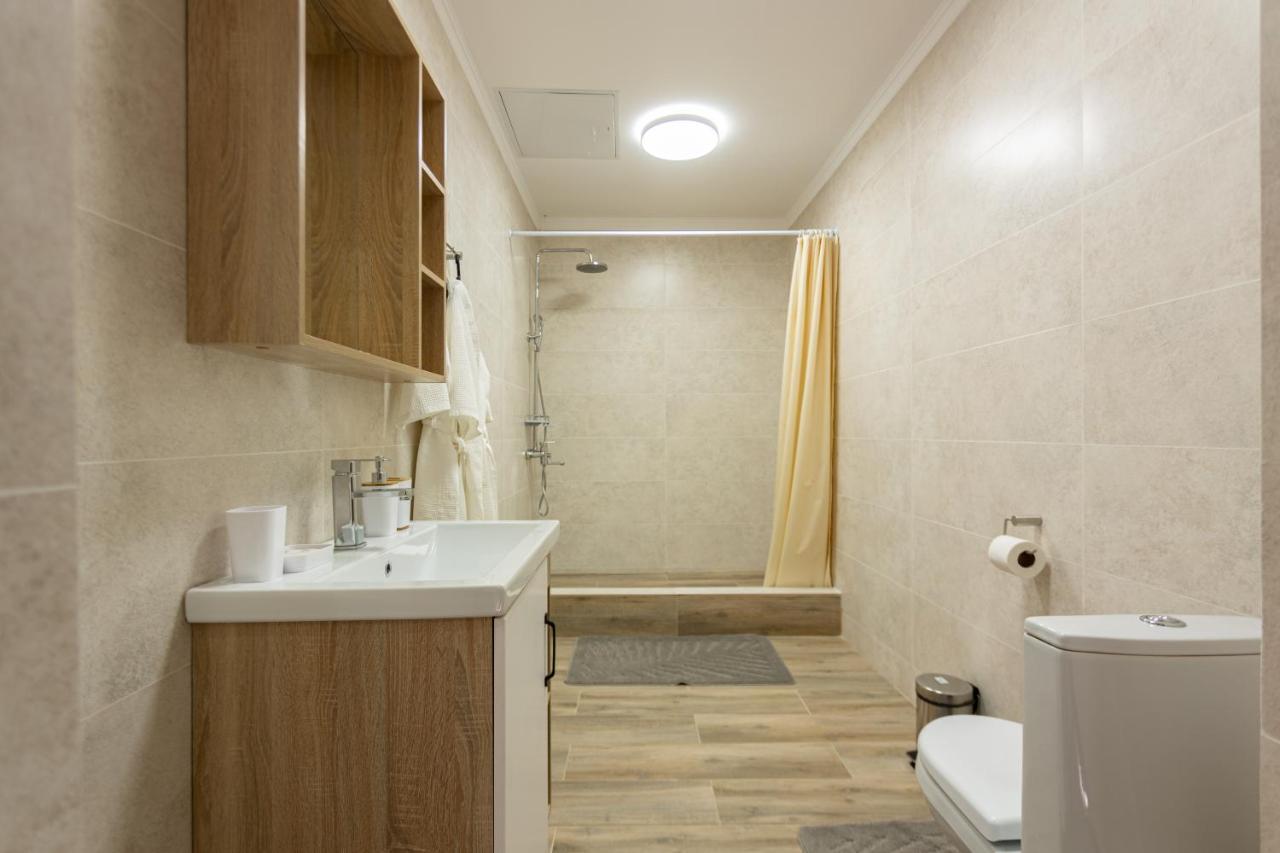 Hotel Nikopoli On Vodopadnaya 21А New Athos Exteriér fotografie