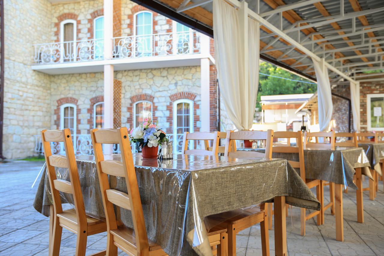 Hotel Nikopoli On Vodopadnaya 21А New Athos Exteriér fotografie